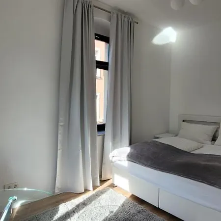 Stilvolle Ferienwohnung Дрезден Экстерьер фото